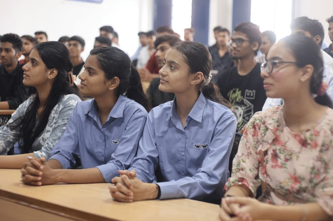 Vivekananda Global University collaborating with NIAT Students photo 1